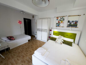 Irida Apartments | 2 & 3 Bedroom Near the Beach