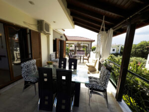 Irida Apartments | 2 & 3 Bedroom Near the Beach
