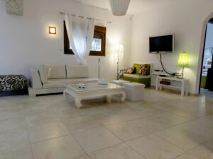 Irida Apartments | 2 & 3 Bedroom Near the Beach